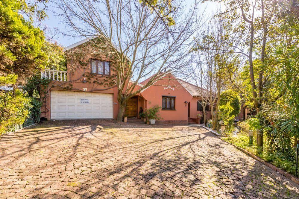 51 On Forest Drive Kapstadt Exterior foto